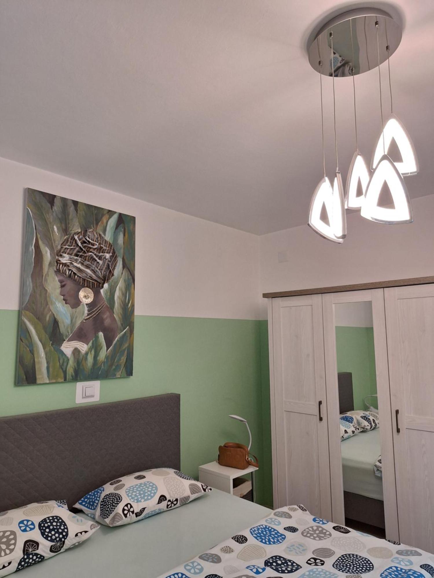 Apartma Irena ノヴィ・ヴィノドロスキー エクステリア 写真